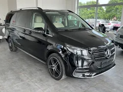 Schwarz Gebraucht 2024 Mercedes V300 AMG Van / Kleinbus | 109.999 €