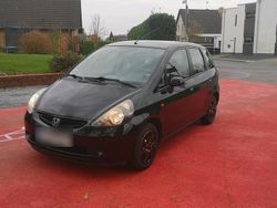 Schwarz Gebraucht 2003 Honda Jazz Kleinwagen | 1.800 € (Fairer Preis)