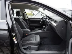 Grau Gebraucht 2019 VW Passat Alltrack Kombi | 29.880 € (Guter Preis)