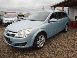 Blau Gebraucht 2009 Opel Astra Edition Kombi | 1.700 € (Fairer Preis)