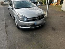 Silber Gebraucht 2008 Opel Astra GTC Coupé | 2.700 € (Superpreis)