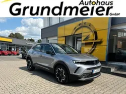 Kontrast grau Gebraucht 2023 Opel Mokka-e Elegance SUV | 21.759 € (Fairer Preis)