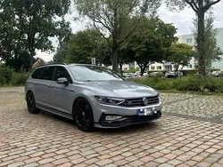Grau Gebraucht 2020 VW Passat Highline Limousine | 32.700 €
