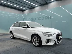 Weiß Gebraucht 2023 Audi A3 Sportback Advanced Limousine | 27.100 € (Superpreis)