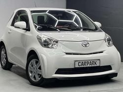 Weiß Gebraucht 2010 Toyota iQ Kleinwagen | 7.999 € (Etwas zu teuer)