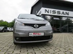 Grau Gebraucht 2018 Nissan Evalia Tekna Van / Kleinbus | 15.990 € (Fairer Preis)