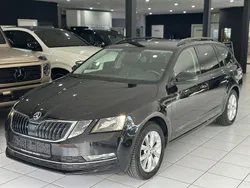 Schwarz Gebraucht 2020 Skoda Octavia Style Kombi | 13.490 € (Superpreis)