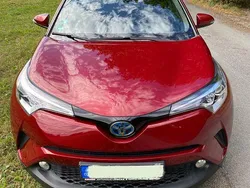 Rot Gebraucht 2018 Toyota C-HR SUV | 17.900 € (Fairer Preis)