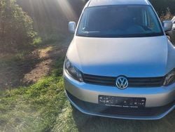 Grau Gebraucht 2015 VW Caddy Maxi Highline Van / Kleinbus | 7.900 € (Superpreis)