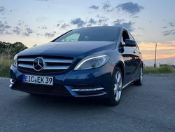 Gebraucht 2012 Mercedes B200 Van / Kleinbus | 11.500 € (Fairer Preis)