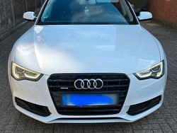 Weiß Gebraucht 2025 Audi A5 S-Line Limousine | 11.800 €