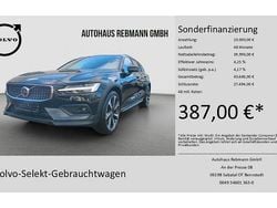 Onyx black Gebraucht 2024 Volvo V60 CC Ultimate Kombi | 48.880 € (Fairer Preis)