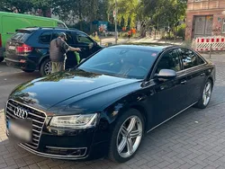 Schwarz Gebraucht 2014 Audi A8 Limousine | 25.800 €