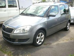 Grau metallic Gebraucht 2012 Skoda Roomster Kombi | 4.490 € (Fairer Preis)