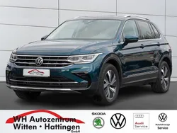 Nightshade blue metallic Gebraucht 2021 VW Tiguan Elegance SUV | 28.990 € (Guter Preis)