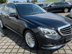 Obsidianschwarz metalliclack Gebraucht 2014 Mercedes E220 Elegance Kombi | 15.999 € (Fairer Preis)