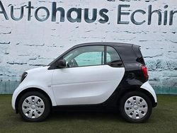 Weiß Gebraucht 2017 Smart ForTwo Coupé Kleinwagen | 7.950 € (Guter Preis)