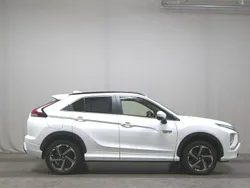 Silber Gebraucht 2023 Mitsubishi Eclipse Cross Plus SUV | 20.480 € (Fairer Preis)
