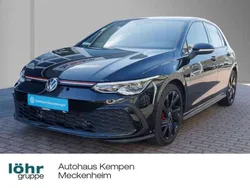 Grenadillschwarz metallic Gebraucht 2024 VW Golf VIII GTI Limousine | 31.310 € (Guter Preis)