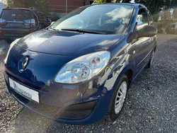 Blau Gebraucht 2008 Renault Twingo Kleinwagen | 2.890 € (Etwas zu teuer)