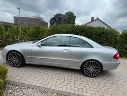 Silber Gebraucht 2004 Mercedes CLK200 Coupé | 7.500 €