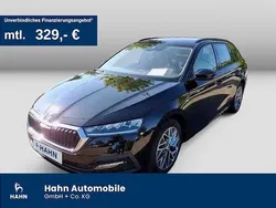 Schwarzmagic perleffekt Gebraucht 2023 Skoda Octavia Ambition Kombi | 26.430 € (Guter Preis)