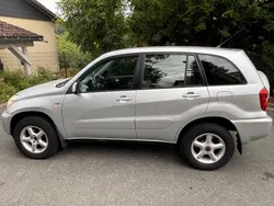 Silber Gebraucht 2004 Toyota RAV4 SUV | 4.300 € (Fairer Preis)