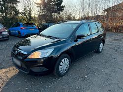 Schwarz Gebraucht 2010 Ford Focus Kombi | 2.800 € (Fairer Preis)