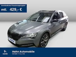 Grau Gebraucht 2022 Skoda Superb SportLine Kombi | 31.930 € (Fairer Preis)