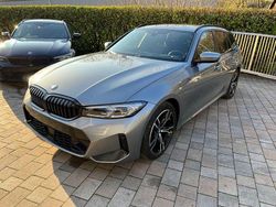 Grau Gebraucht 2022 BMW 320 M Sport Limousine | 27.999 € (Fairer Preis)