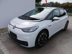 Gletscherweiß Gebraucht 2020 VW ID.3 Pro Performance Kleinwagen | 26.200 € (Etwas zu teuer)