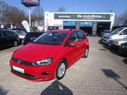 Tornadorot Gebraucht 2017 VW Golf Sportsvan Comfortline Van / Kleinbus | 19.990 € (Teuer)