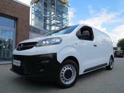 Weiß (karolin weiß) Neu 2025 Opel Vivaro Van | 32.527 € (Etwas zu teuer)