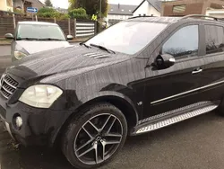Schwarz Gebraucht 2005 Mercedes ML500 SUV | 19.000 €