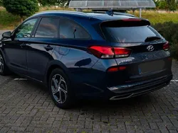 Blau Gebraucht 2020 Hyundai i30 Trend Kombi | 15.900 € (Guter Preis)