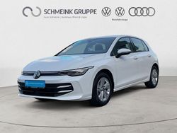 Pure white Gebraucht 2024 VW Golf VIII Life Limousine | 24.880 € (Fairer Preis)