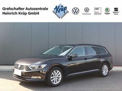 Schwarz Gebraucht 2015 VW Passat Comfortline Kombi | 13.890 € (Fairer Preis)