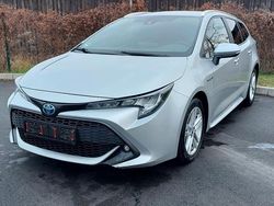 Silber Gebraucht 2020 Toyota Corolla Comfort Kombi | 14.600 € (Guter Preis)