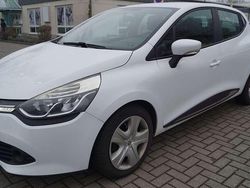 Gletscherweiss Gebraucht 2015 Renault Clio IV Dynamique Kleinwagen | 5.400 € (Guter Preis)