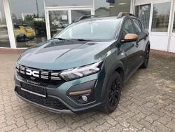 Grün Gebraucht 2024 Dacia Sandero Extreme Kleinwagen | 18.600 € (Fairer Preis)