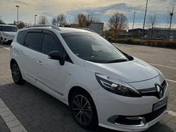 Weiß Gebraucht 2014 Renault Grand Scénic III Bose Edition Van / Kleinbus | 5.850 € (Fairer Preis)