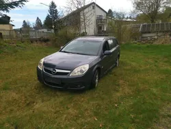 Blau Gebraucht 2005 Opel Vectra Kombi | 850 € (Guter Preis)