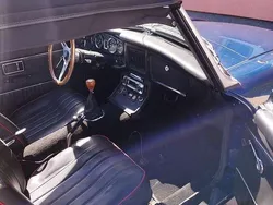 Blau Gebraucht 1971 MG B Cabrio | 21.500 €