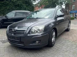 Grau Gebraucht 2007 Toyota Avensis Sol Kombi | 2.995 € (Fairer Preis)
