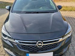Schwarz Gebraucht 2018 Opel Astra Kombi | 6.300 € (Guter Preis)