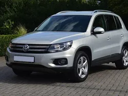 Silber Gebraucht 2015 VW Tiguan Style SUV | 10.950 € (Guter Preis)