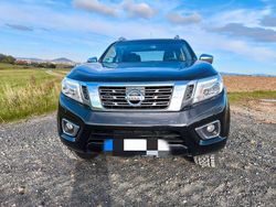 Schwarz Gebraucht 2017 Nissan Navara Tekna Abholung | 26.990 € (Fairer Preis)