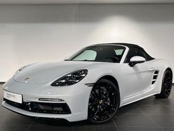 Grau Gebraucht 2024 Porsche 718 Boxster Cabrio | 82.900 €