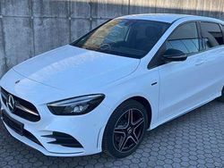 Weiß Gebraucht 2020 Mercedes B250e AMG line Van / Kleinbus | 21.990 € (Fairer Preis)