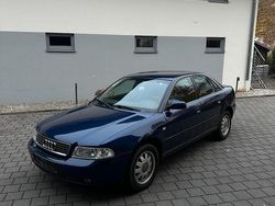 Blau Gebraucht 1999 Audi A4 Limousine | 1.399 € (Fairer Preis)